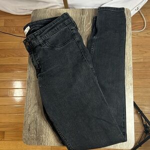 Hollister black skinny jeans